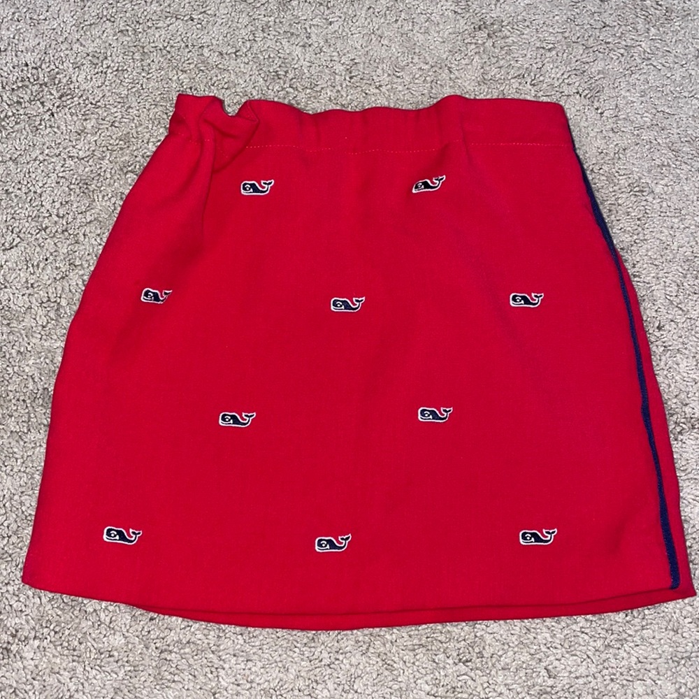 Vineyard Vines sz 7 with adjustable straps